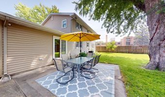 826 Minnie Maddern St, Albert Lea, MN 56007