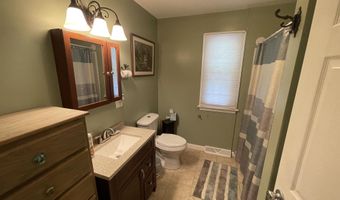 516 Old Glen Ave, Berlin, NH 03570