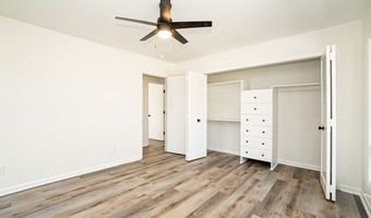 4912 Holly Hill Rd, Albany, GA 31721