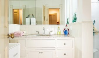 715 W Smuggler St, Aspen, CO 81611