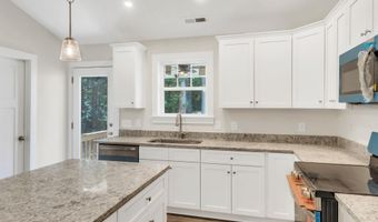 105 Haynie Pkwy, Belton, SC 29627