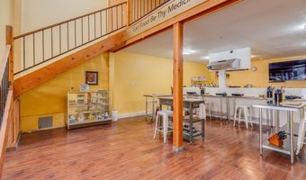 296 E Main St, Ashland, OR 97520