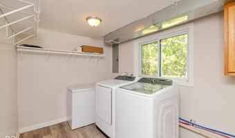 8125 Railroad Rd, Indianapolis, IN 46217