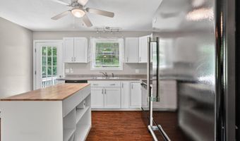 126 Rogers Rd, Barnstead, NH 03225