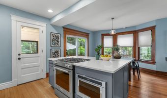 1022 W Liberty St, Ann Arbor, MI 48103