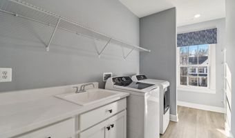 908 MIDBROOK Ln, Bowie, MD 20716