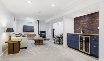 57 Berlin Rd, Bolton, MA 01740