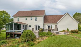 19328 Stirrup Dr, Abingdon, VA 24211