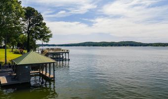 378 LAKEVIEW Cir, Alpine, AL 35014