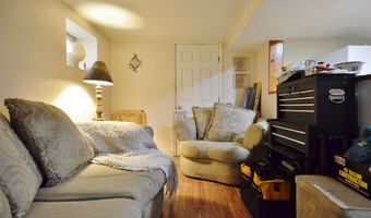162 W 32ND St, Bayonne, NJ 07002