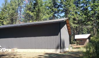 492 Sleepy Hollow Rd, Appleton, WA 98602