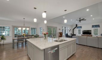 4 Colton Ln, Center Harbor, NH 03226