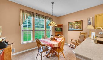 180 Sylvan Lake Blvd, Bayville, NJ 08721