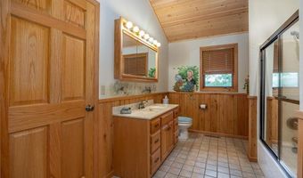 1116 Sand Lake Dr NW, Backus, MN 56435