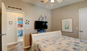 915 Vireo Dr, Barefoot Bay, FL 32976