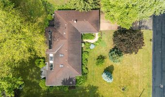 5531 LONG Ct, Appleton, WI 54914