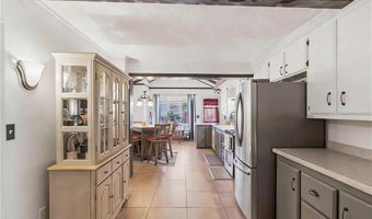 76 Sabra St, Cranston, RI 02910
