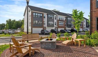 7413 ROCKY CREEK Ter, Annandale, VA 22003