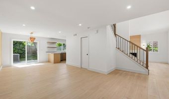 6739 Cantil St, Carlsbad, CA 92009