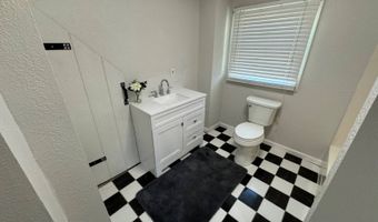 701 Thompson St, Bottineau, ND 58318