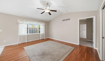 2463 Orient Dr, Adrian, MI 49221