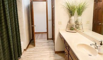1206 Elm Ave, Ava, MO 65608
