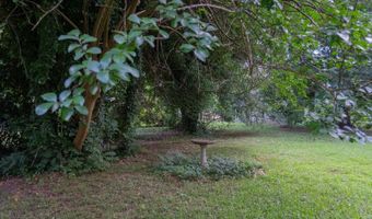 227 Cherry St, Arkadelphia, AR 71923