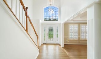 2558 Apple Ridge Ln, Amberley, OH 45236