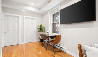 76-78 N Margin St 4, Boston, MA 02113