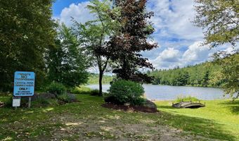 55 Mallard Dr, Becket, MA 01223