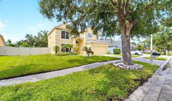7711 Nottinghill Sky Dr, Apollo Beach, FL 33572