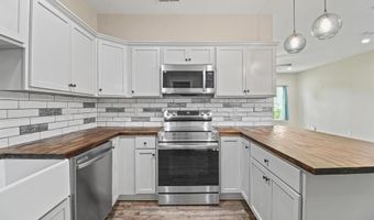 673 County Road 2930, Alba, TX 75410