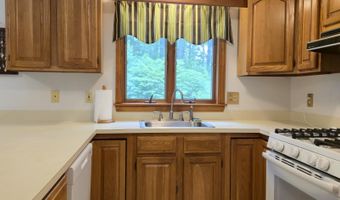 1339 Gore Rd, Alfred, ME 04002