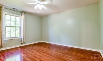 283 Creekside Dr, Arnoldsville, GA 30619