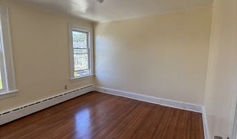 87 Manhattan Ave 2nd floor, Bridgeport, CT 06606