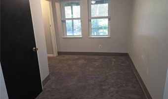 31 Lakeside Dr, Hopkinton, RI 02832