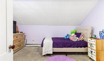 27 Dean Ave, Johnston, RI 02919