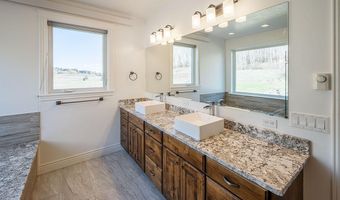660 BUFFALO Dr, Alpine, WY 83128