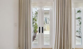 122 N Somerset St, Alys Beach, FL 32461