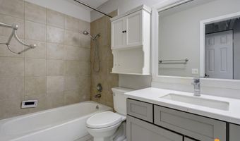 2215 Sunburst Cir, Anchorage, AK 99501