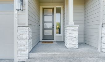 915 SE 35TH St, Battle Ground, WA 98604