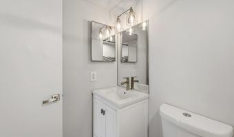 208 VICTOR Pkwy A, Annapolis, MD 21403