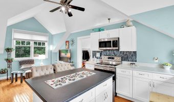 4 Hidden Lake Ct, Bluffton, SC 29910