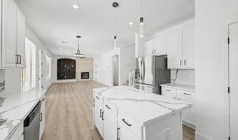 10925 W DAVIS Ln, Avondale, AZ 85323