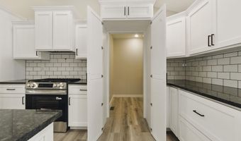 1724 28th St, Bedford, IN 47421