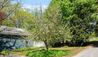 103 Green St, Augusta, ME 04330