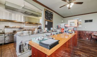 915 Chestnut St, Carlin, NV 89822