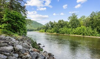 2176 Wallis Run Rd, Montoursville, PA 17754