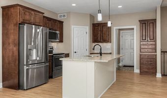 2715 Danbury Rd, Ames, IA 50010