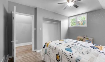 718 N Cedar St, Auburn, IN 46706